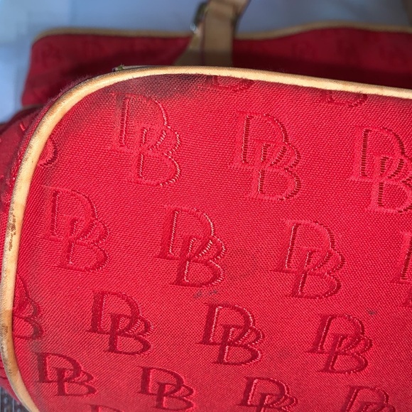 Gently Loved Dooney and Bourke Satchel /Tote - Picture 13 of 13